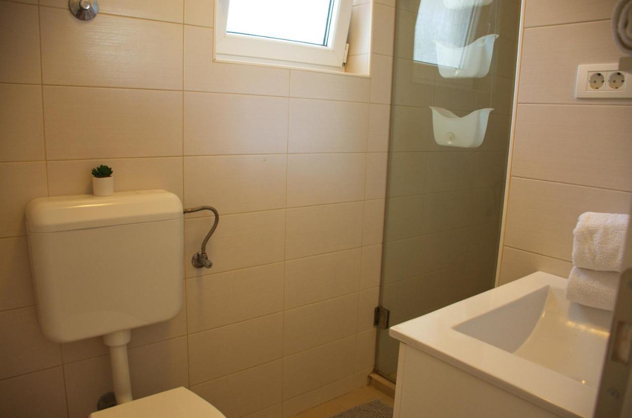 Apartment Marea Novalja